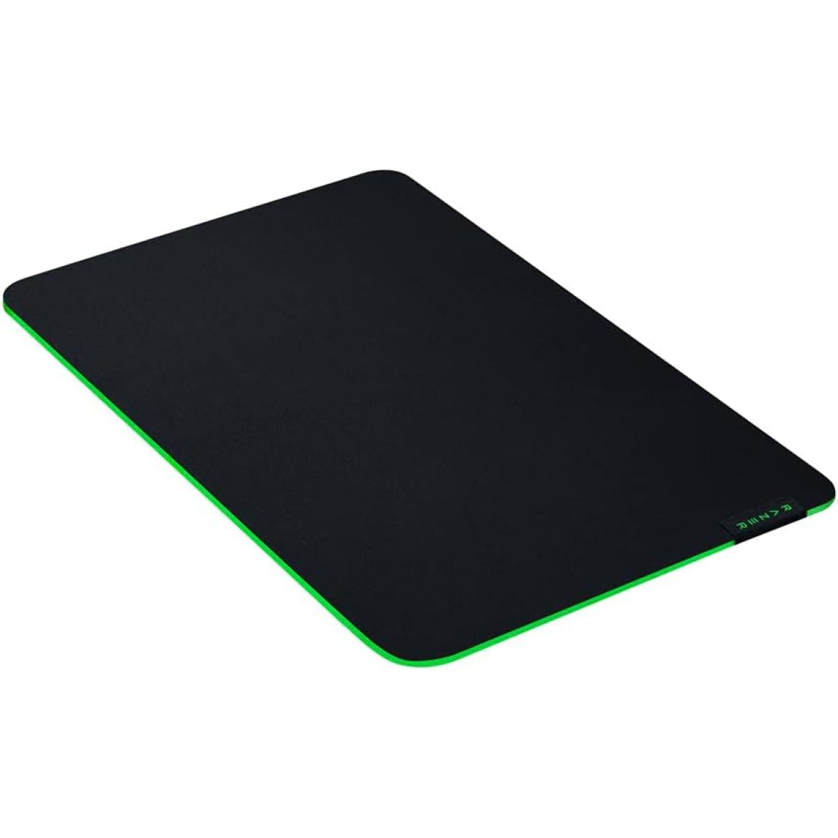 Razer Gigantus V2 Cloth Gaming Mouse Pad Medium Classic Black - CompuMe