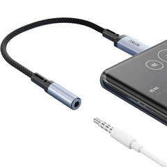 WIWU Wi-C047T Legend Audio Convertor C to 3.5mm - Black