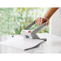 Novus B270 2 Hole Punch Metal 70 Sheets of 80gm