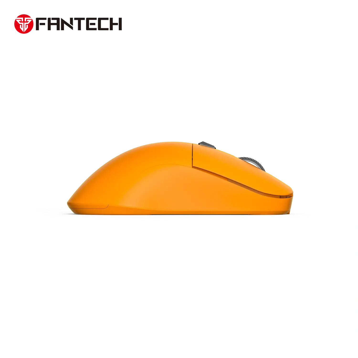 Fantech Kanata WG9S wireless gaming mouse for computer setup