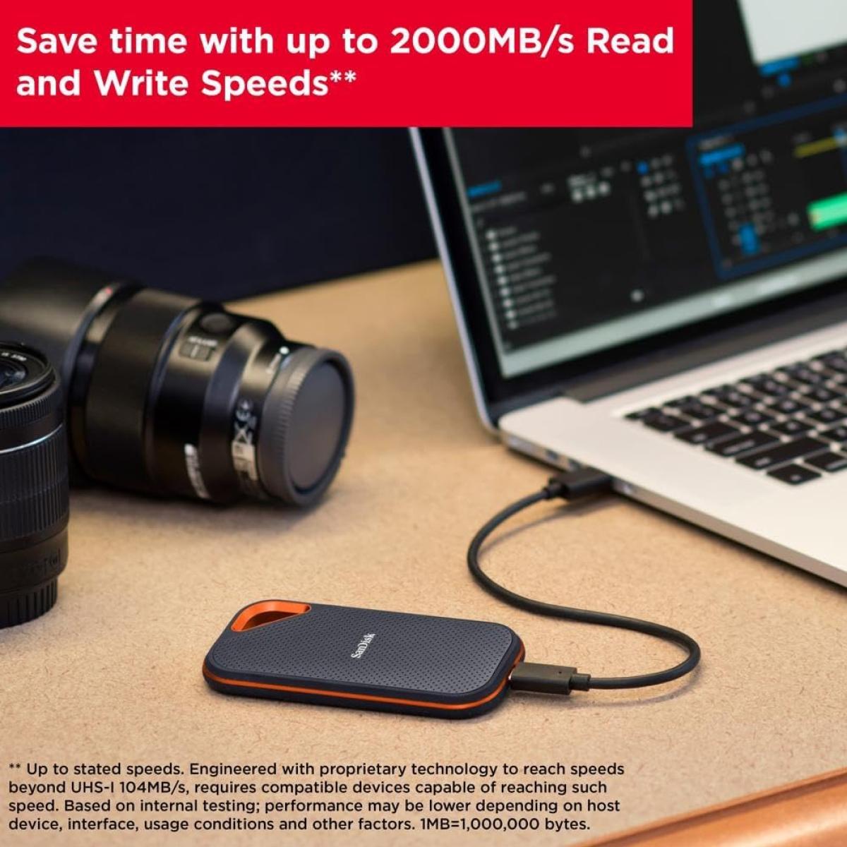 Sandisk USB 3.2 solid state drive for data storage