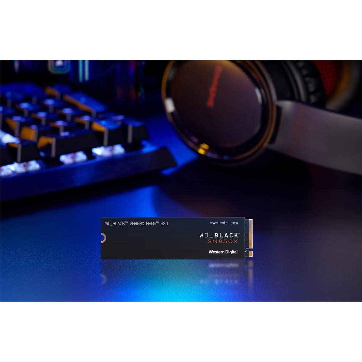WD_BLACK SN850X 4TB NVMe SSD - M.2 2280, Up to 7,300 MB/s Read speeds, Up to 6,300 MB/s write speeds, Gaming Expansion, High Performance Internal Solid State Drive - WDS400T2X0E