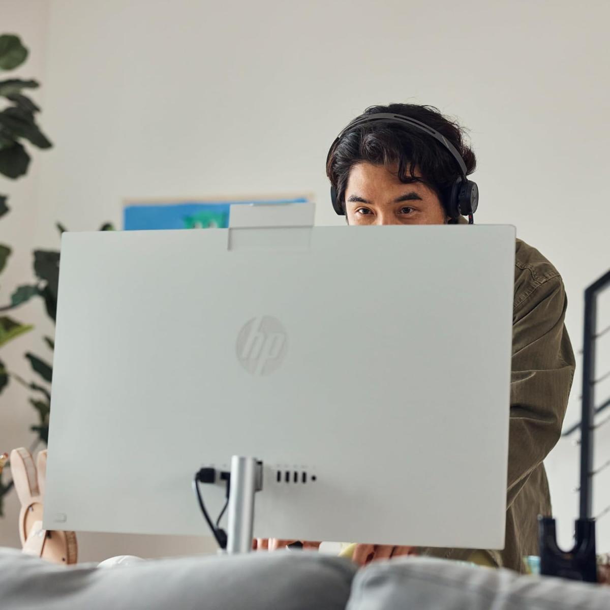 HP laptop for portable computing
