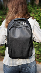 Levelo Elegancia Universal Backpack 16" with LVL Signature Logo - Black