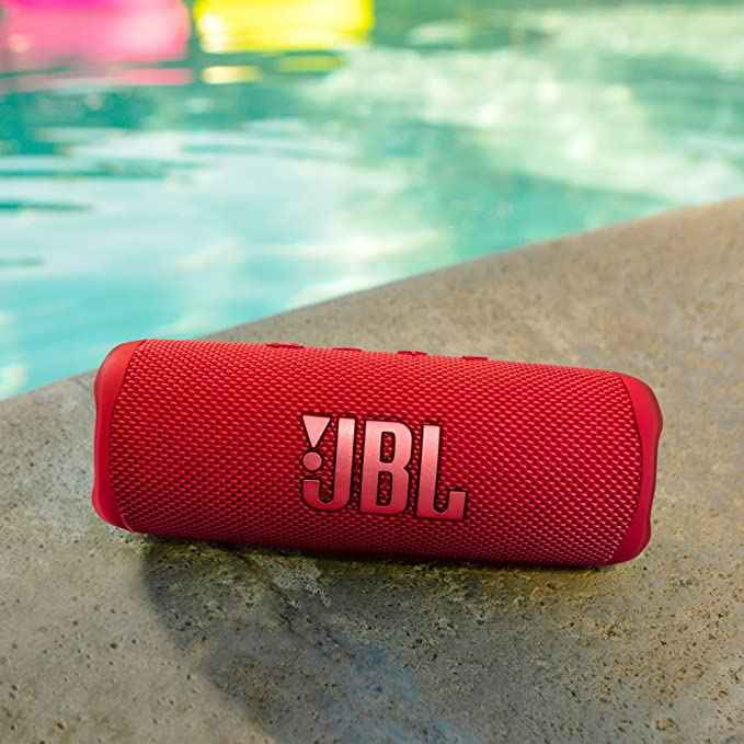 Golden Connector Bluetooth speaker for audio playback