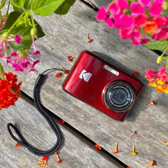 Kodak Compact Digital Camera FZ45 4x Optical Zoom CMOS, AA Batteries, Red