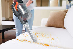 BHFEV182C-GB Black & Decker 18 Volt Rechargeable Vacuum Cleaner
