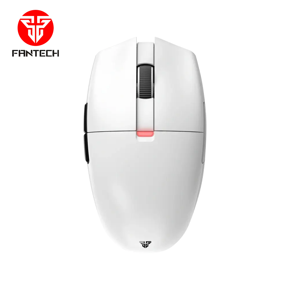 Fantech Aria gaming mouse for computer setup