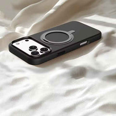 Levelo phone cases for electronics hardware