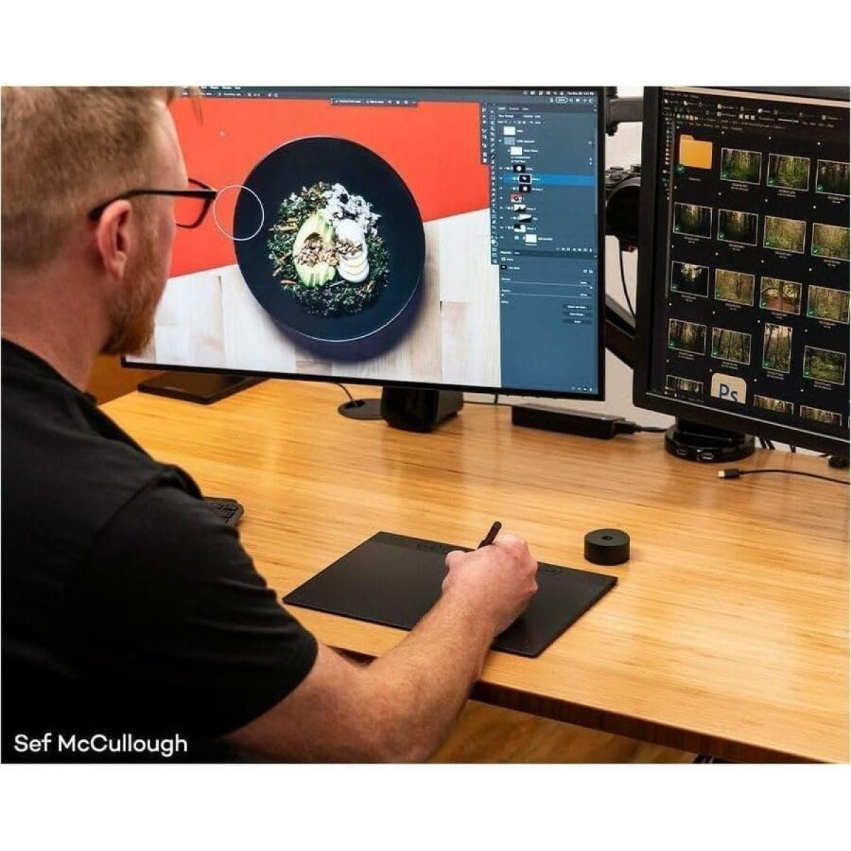 Wacom wireless tablet for portable computing