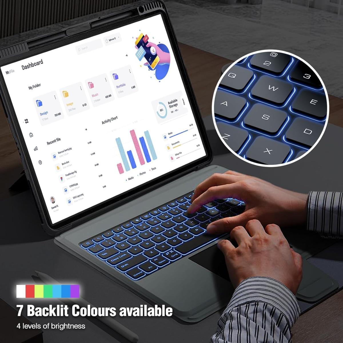 Unknown wireless gaming keyboard for computer setup