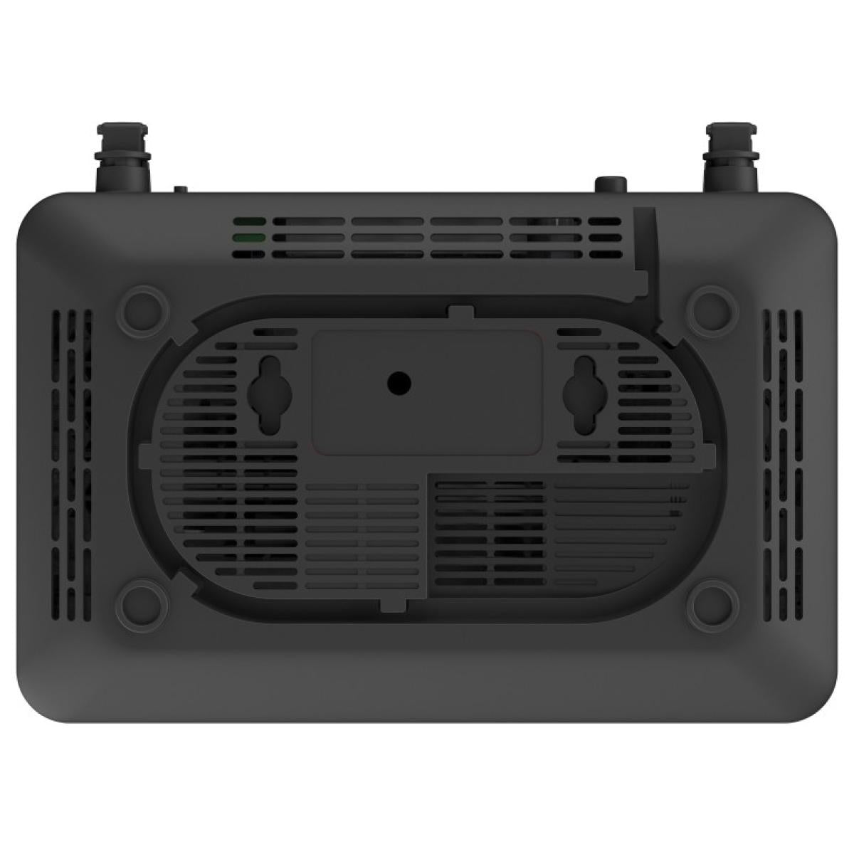 TP - Link wireless router for network connectivity