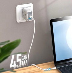 VFAN E10 20W ULTRA FAST CHARGER USB-C TO LIGHTNING
