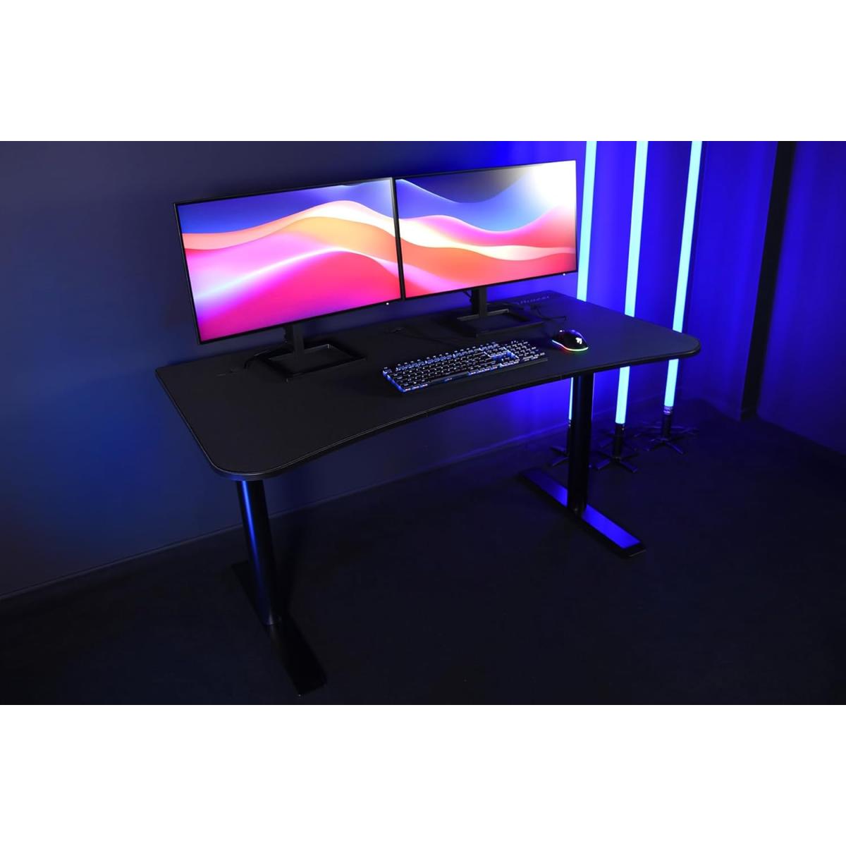 Arozzi gaming mouse for computer setup