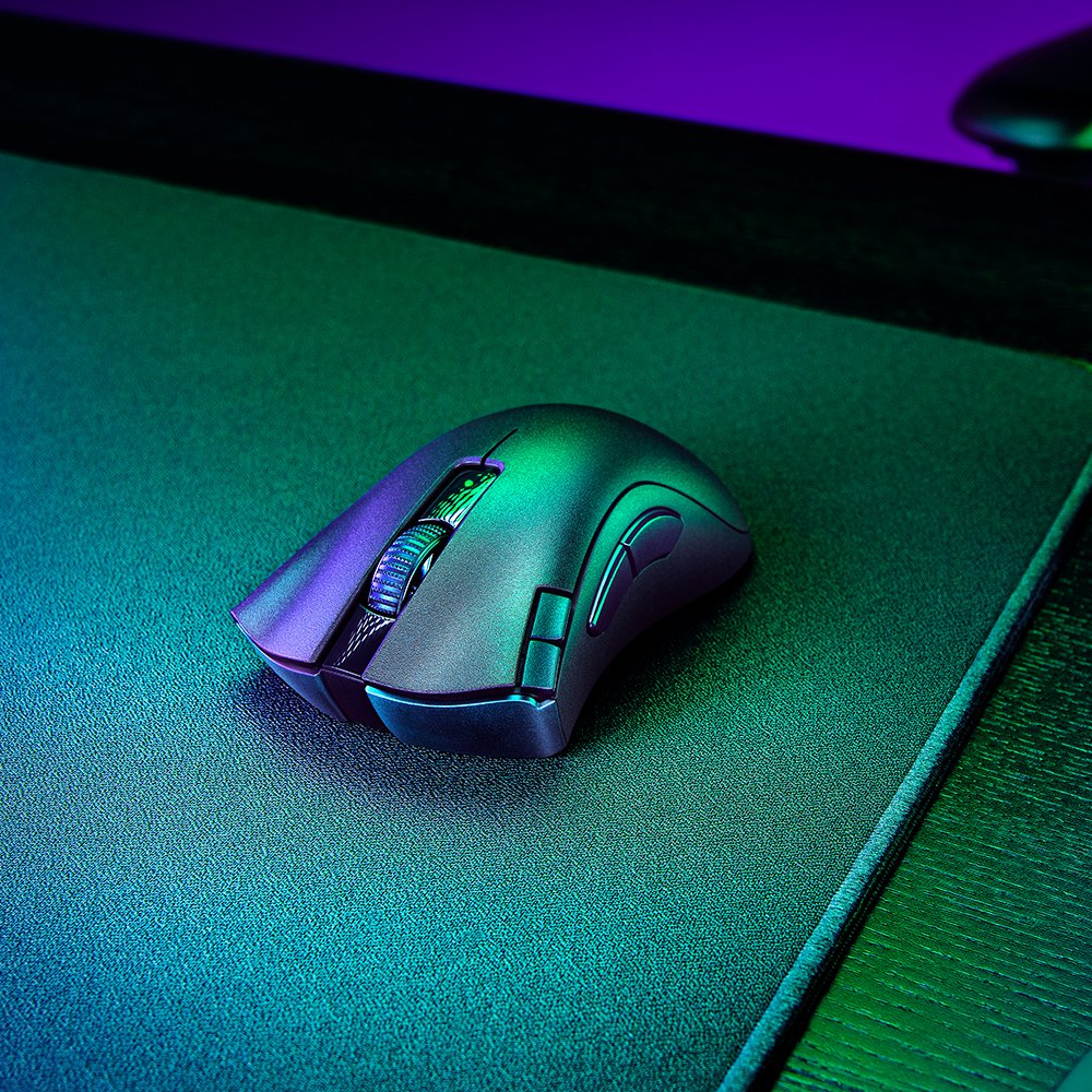 Razer Deathadder V2 x Hyperspeed Wireless Gaming Mouse
