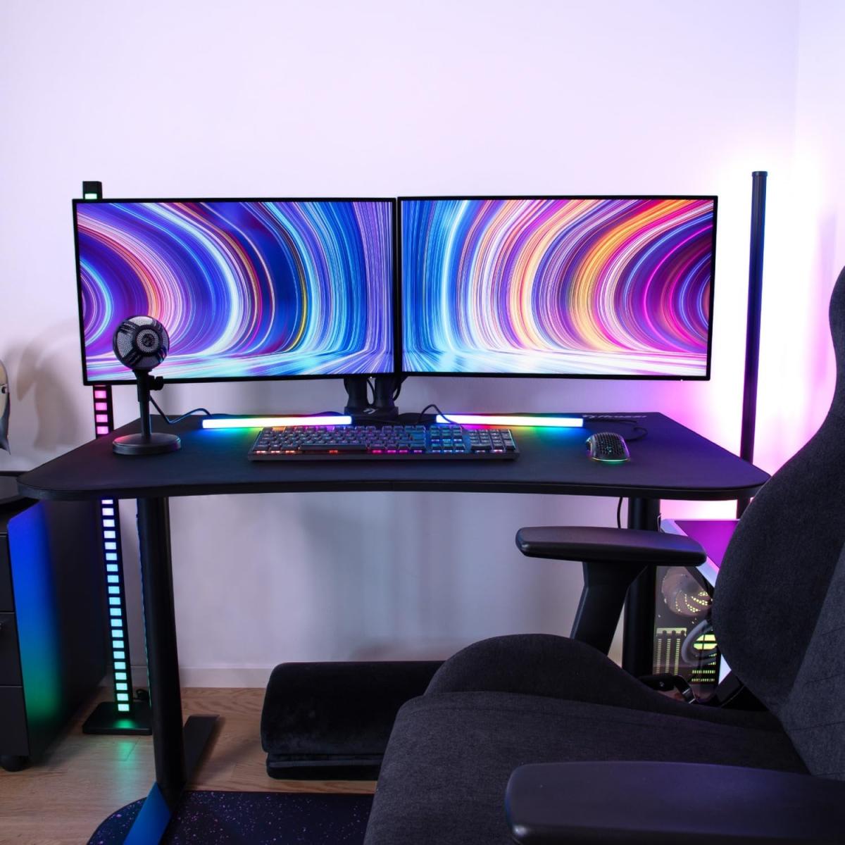 Arozzi gaming mouse for computer setup